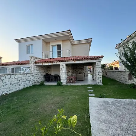 Alacati Yazlik * Çeşme